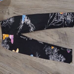 Evee Butterfly Leggings Size S/M